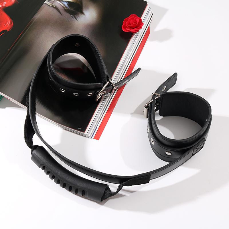 SM Sex  Leather Handle Handcuffs Eroticism Sexual Restraint Props Bondage Gear for Couples Master Slave Training  Sextoys