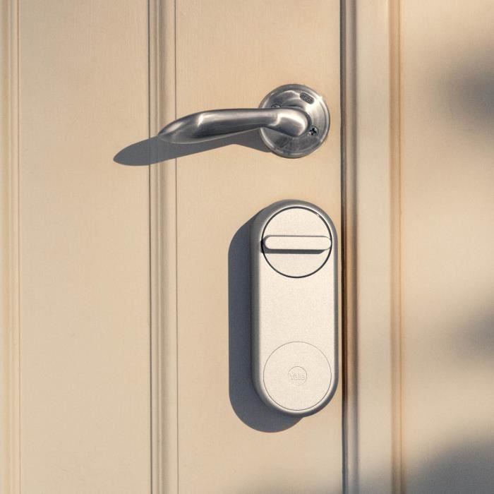 Serrure Connectée Linus® Yale - Argent - Design Élégant Et Sécurisé Sans Clé