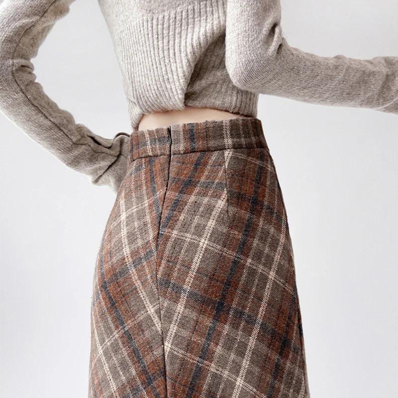 Autumn Vintage Checkered Woolen Skirts Lady Elegant High Waist Slimming A-Line Skirt Women Korean Streetwear Slit Long Skirt