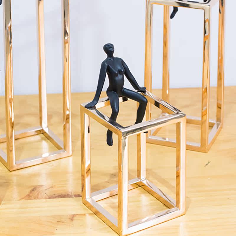 Metal Frame Black Figure Sculpture Meditator Ornaments Modern Luxury Books Creative Home Decoration Ornaments Statue Gifts