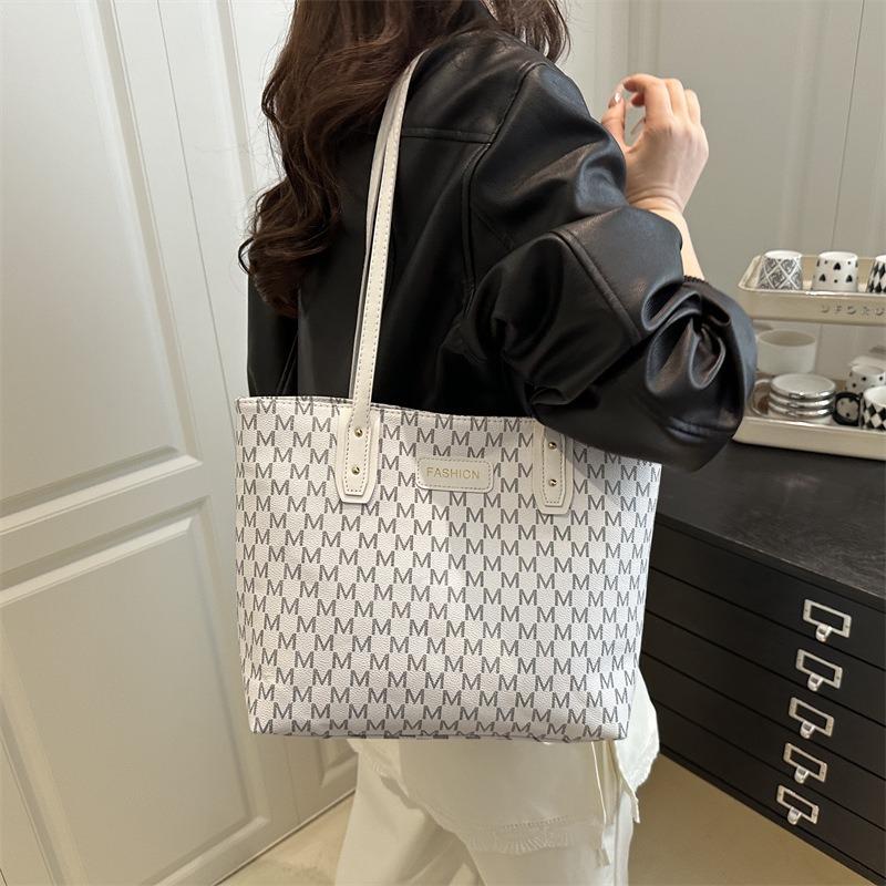 Textured Women's Bags, New Tote Bags, Fashionable Letter Bags, Simple and Trendy Shoulder Armpit Bags.