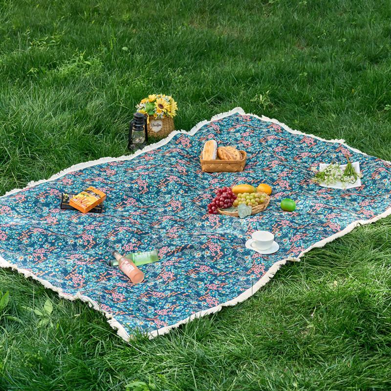 Wind Polyester Cotton Color Woven Jacquard Plant Flower Fringed Tablecloth Rectangular Outdoor Camping Picnic Mat Photo