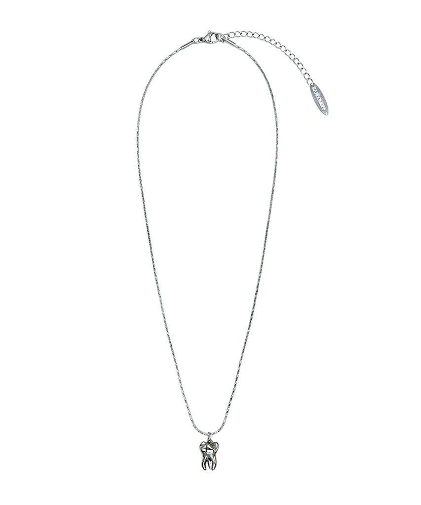 Randomoff Tooth Fang Necklace