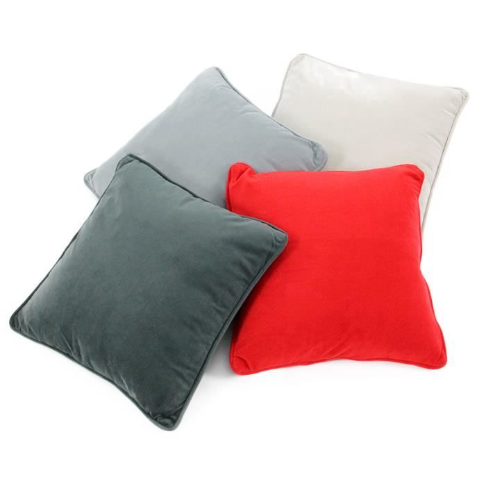 Red Velvet Cushion 40x40