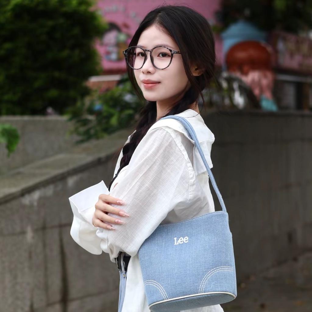 New Lee Fabric+Artificial Leather Baby Blue Shoulder Bag, Bucket Bag, Shoulder Bag Regular Women's Vintage Light Cow LE240070M-521