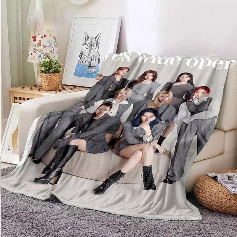 Coperta Kpop Twice Gruppo di Ragazze Moda Stampata Coperta in Flanella Regalo Divano Ufficio Letto Coperta Calda Camera da Letto Ragazze Copriletto