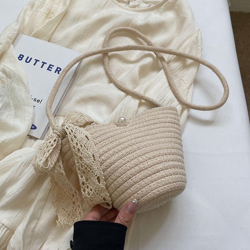 Women's New Style Versatile Crossbody Bag for Women Ins Hand Woven Shoulder Bag