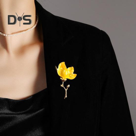 Magnolia Flower Brooch for Women Enamel Alloy Flower Lapel Pin for Jackets Dresses Coats Hats Accessories