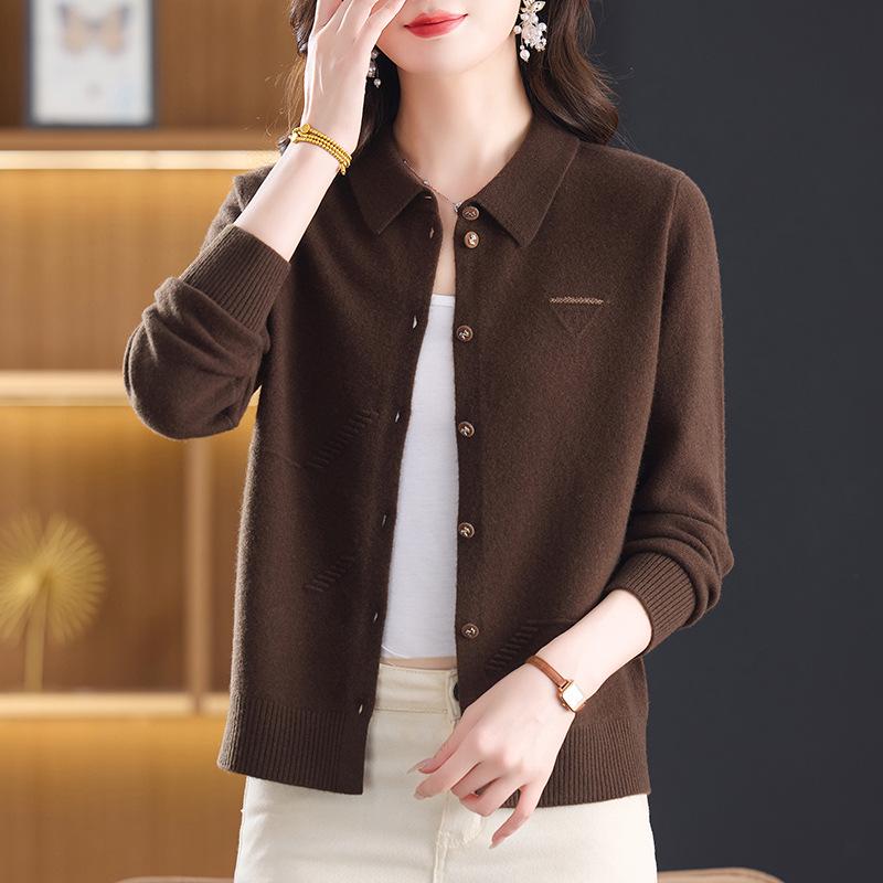 Women's Early Autumn Pure Wool Knitted Loose Lapel Cardigan