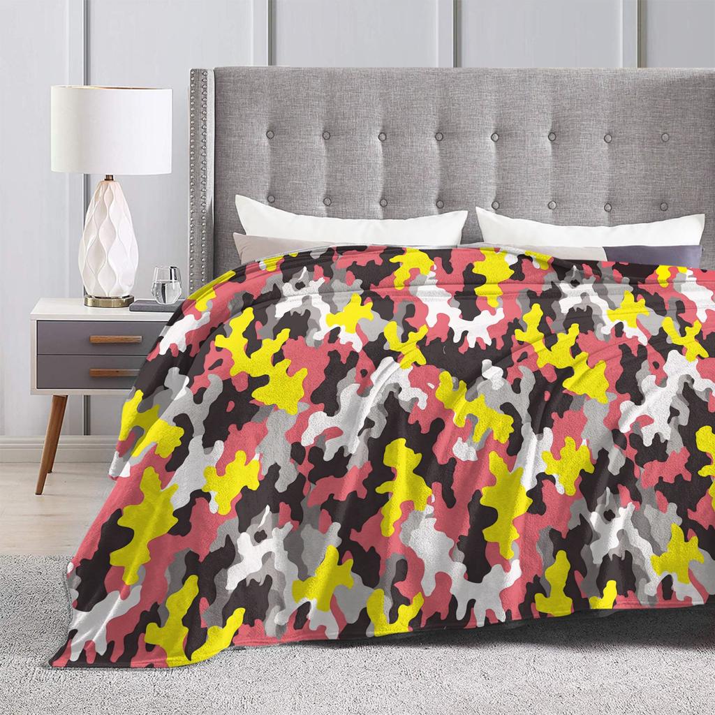 Camo Camouflage Blanket Flannel Winter Portable Lightweight Throw Blanket for Bed Travel Bedspreads