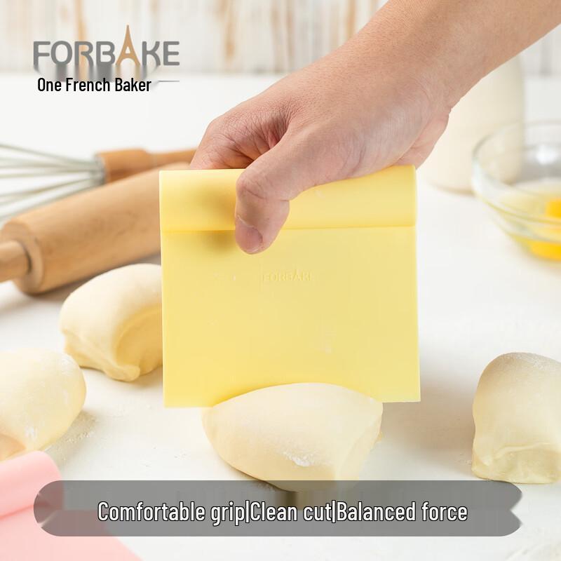 

ДЛЯ ВЫПЕЧКИ Коллекция инструментов для выпечки и теста