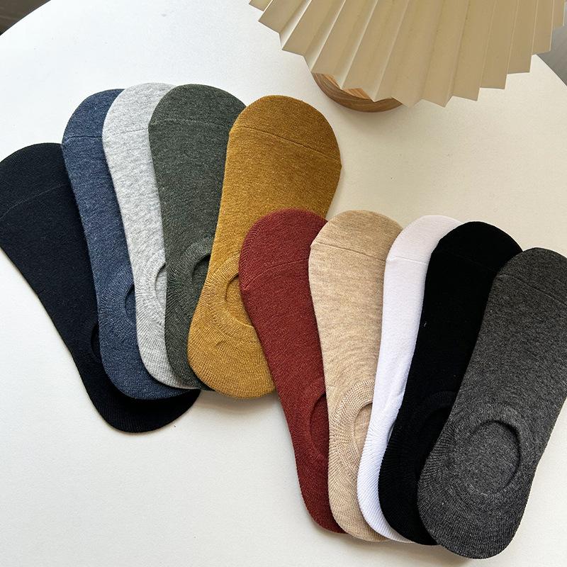 Men Summer All Kinds of Casual Solid Color Light Mouth Low Top Non Slip Silicone Invisible Boat Socks