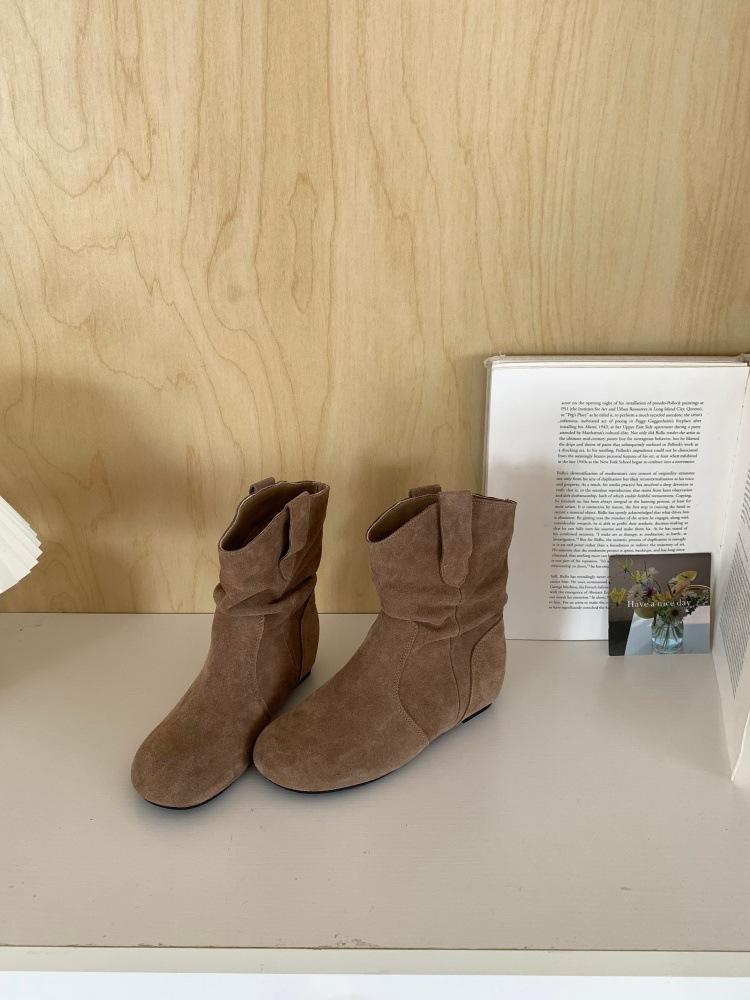 Korean Version of Matte Cowhide Soft Bottom Inner Height Increase and Thin Retro Stacking Boots Maillard Style Sleeve Western Cowboy Boots