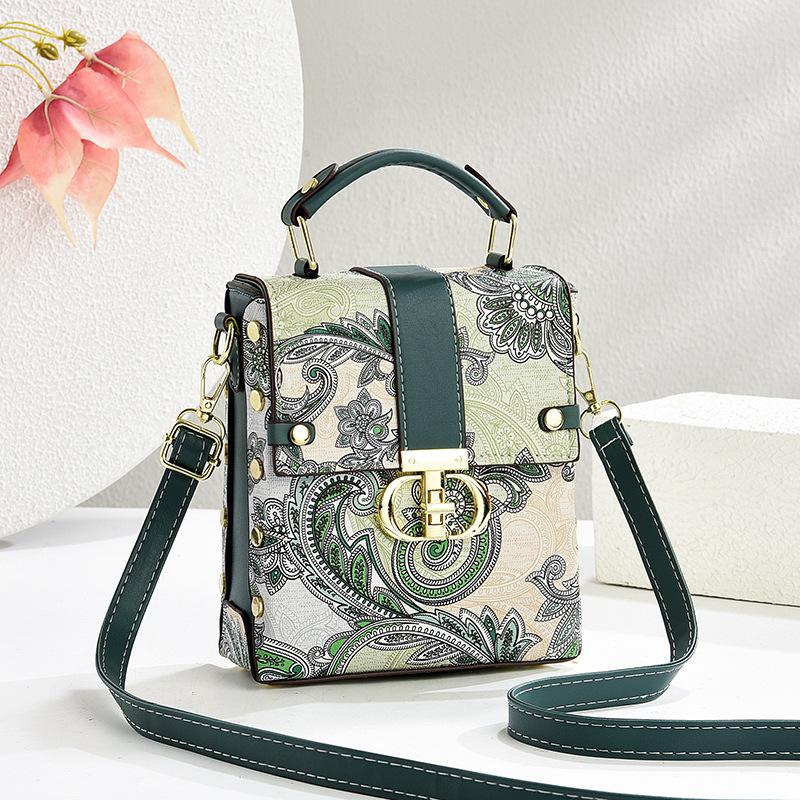 Bag Women's 2025 New Trendy Flower Ins Super Fire Shoulder Messenger Bag Versatile Mini Small Bag Mobile Phone Bag Women's Bag