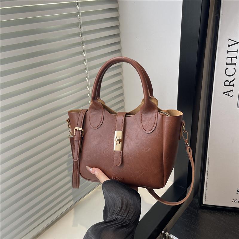 Luksusowa torebka na rękę zimowa nowość damska prosta modna torba na ramię trend casualowa wszechstronna torba damska