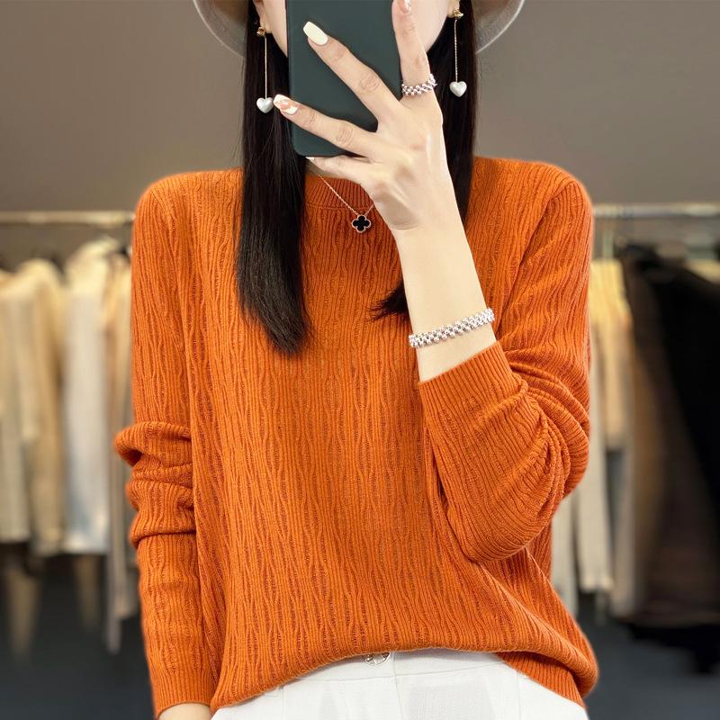 Round-neck Long-sleeved Women's Thin Loose Knitted Sweater, Exquisite Lantern-shaped Hollowed-out Knitted Top