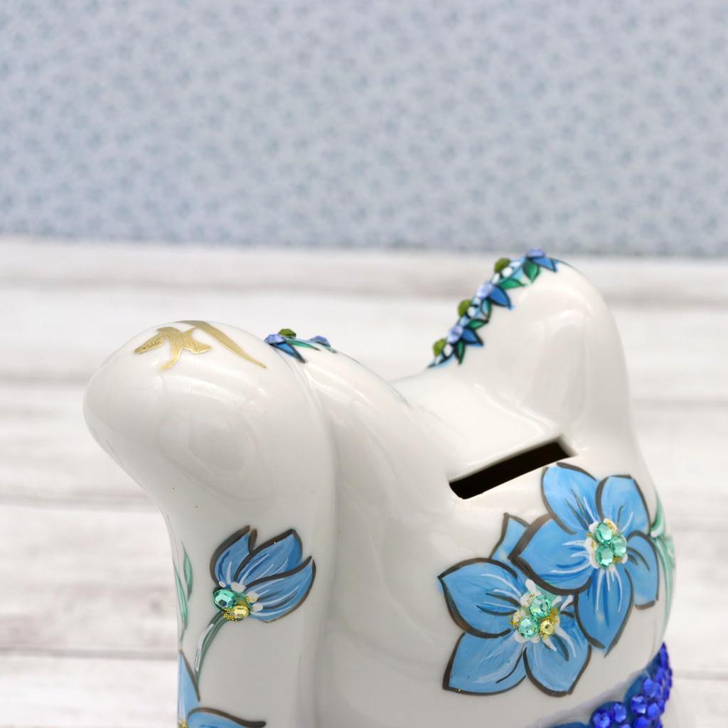 Craftsman House Lucky Charm Gorgeous Seto Ware by a Painter Handmade Made in Japan Maneki-neko (Blue) Hand-Painted