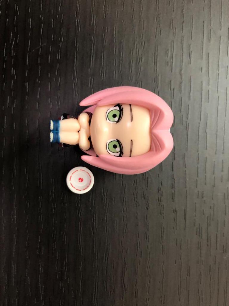 [USED] Naruto Sakura figure with ramen, Gashapon