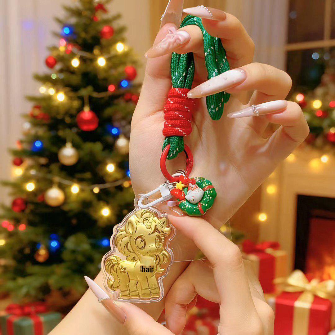 Ключница-брелок-подвеска Рождественская елка с Винни-Пухом из чистого золота 999 пробы