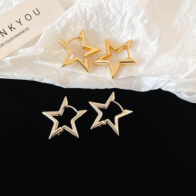 Fashion Simple Smooth Star Hoop Earrings Women Minimalist Hoops Huggie Hollow Ear Buckle Earring Punk Zircon Gifts