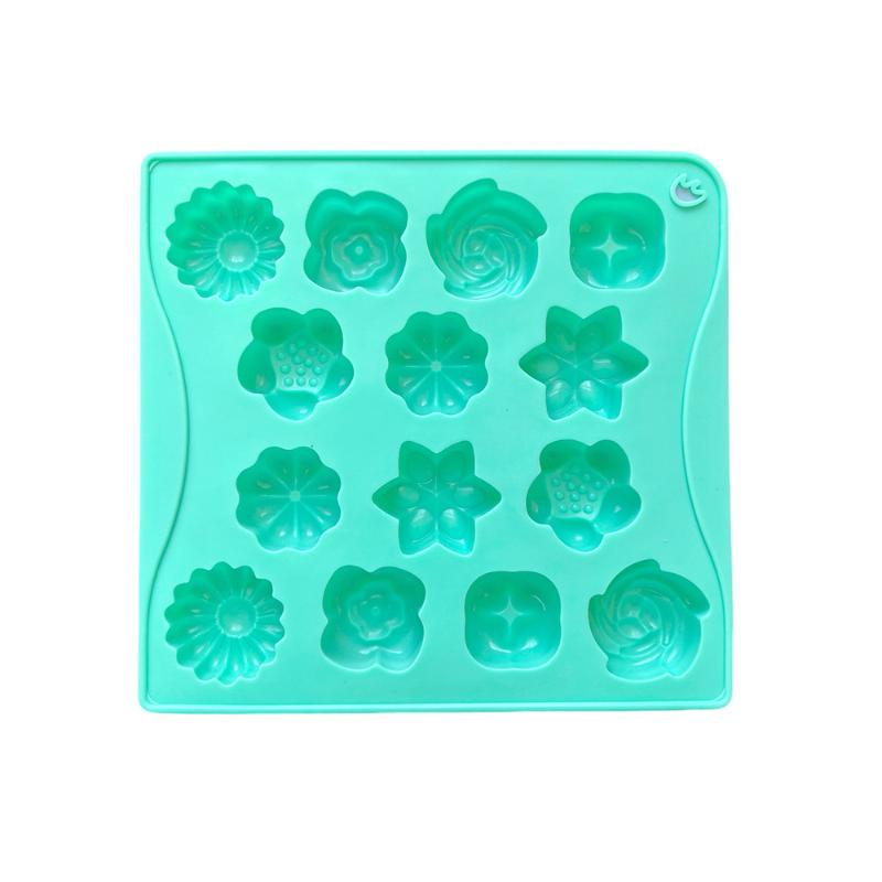 1Pcs Kitchen Handmade Baking Tool Mini 14 Cavity 7 Small Flower Shaped Candy Chocolate Cookies Silicone Mold