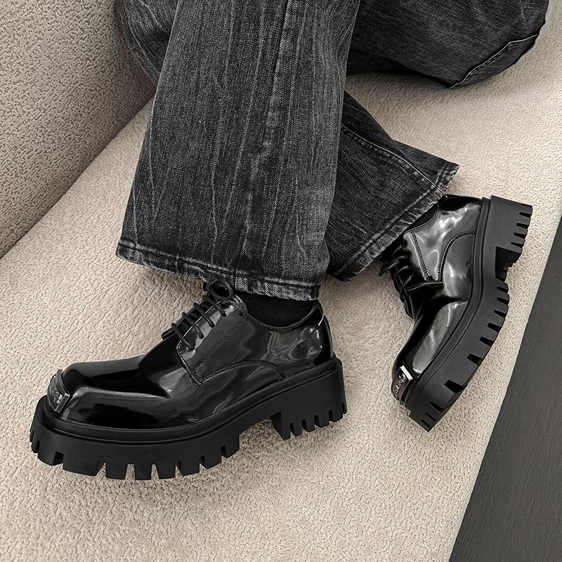 Fashion Lacquer leather men's shoes Luxury designer minimalist style Office Daily Leisure Business Outdoor thick soled youth shoes