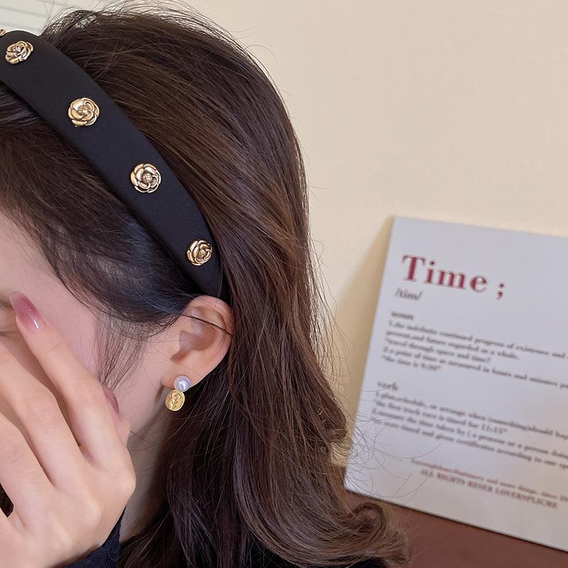 Korean Elegant Solid Color Flower Headband for Women Simple Thickened Sponge Pearl Camellia Hair Hoop Headdress Hair Accessories