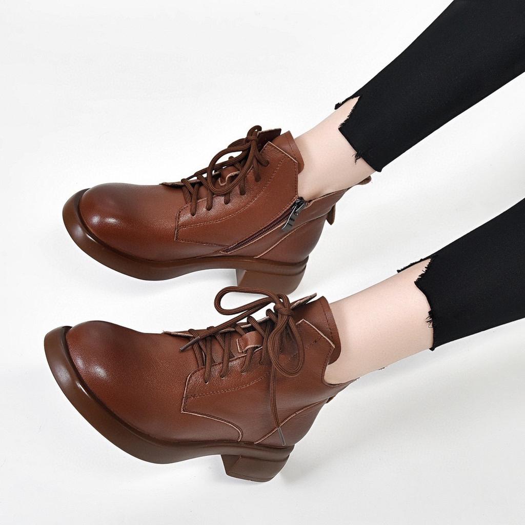Round head short boots women's boots autumn new flat bottom lace-up Martin boots first layer cowhide comfortable women's leather boots