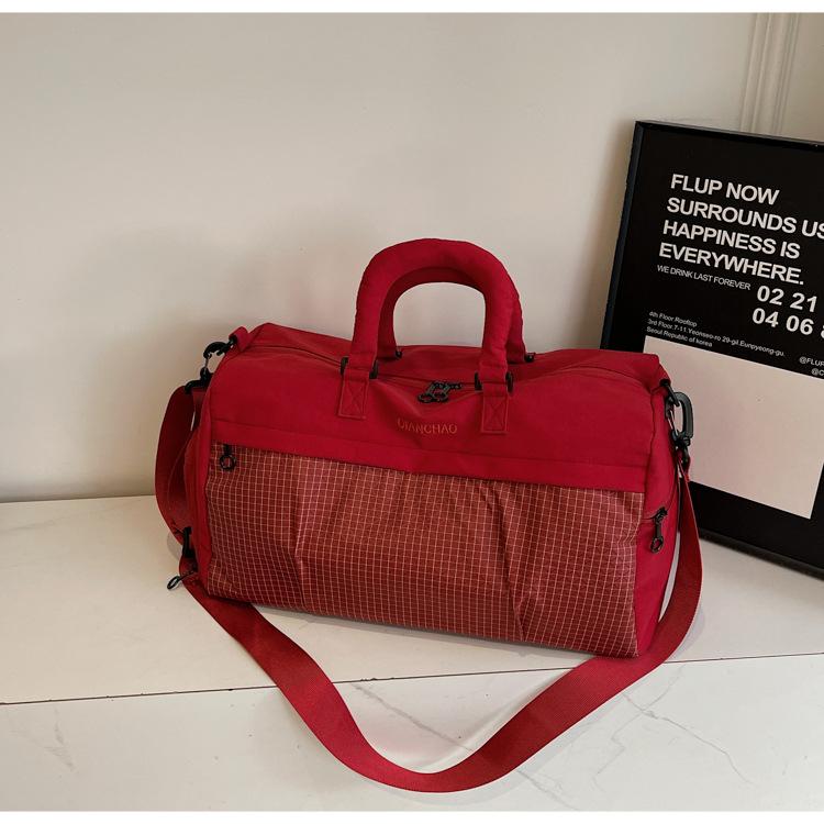 New Fitness Bag with Large Capacity Dry Wet Separation Sports Bag, Outdoor Leisure Independent Shoe Compartment Travel Bag