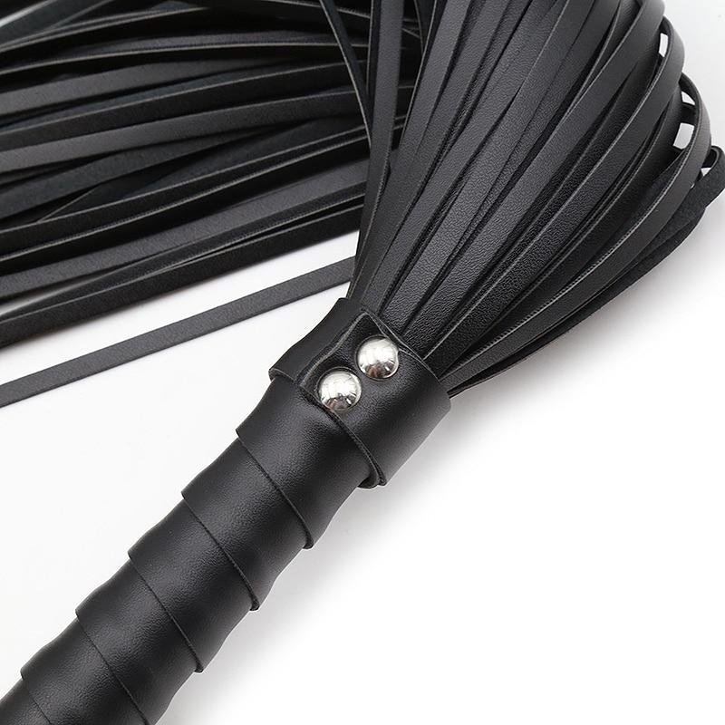 Slave Whip Hry pro dospělé BDSM Bondage Sex Toys for Woman Flogger Paddle Výprask Bondage Restraints Biče
