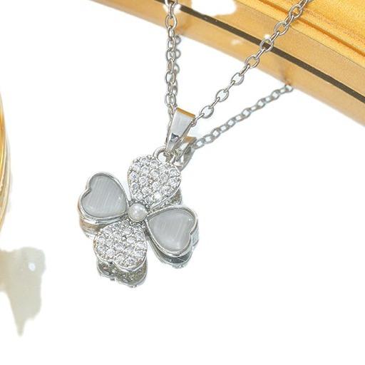 Four-leaf Flower Necklace for Women's Fashion Collarbone Chain New Light Luxury Niche Versatile Cat Eye Stone
