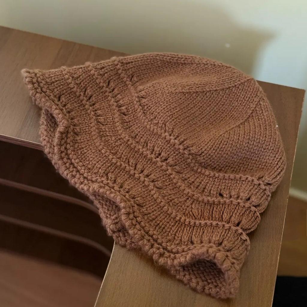 New Autumn and Winter Warm Hat Women's Ear Protection Thickened Large Head Circumference Showing Face Small Baotou Fisherman Hat