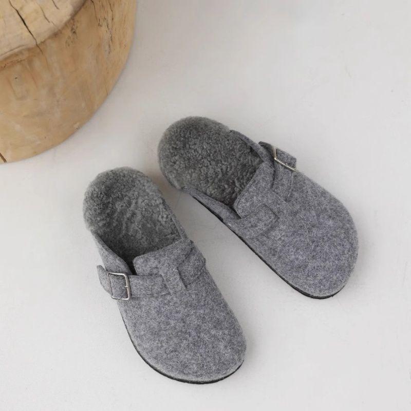 Thick-soled versatile Birkenstock slippers women's baotou in autumn and winter 2025 new felt suede one-pedal wool muller shoes