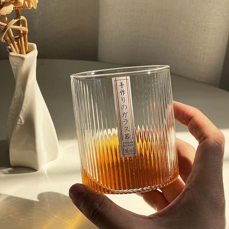 Japonský kreativní skleněný pohár na džus, nápoj, kávu, s vertikálním vzorem, průhledná sklenice na whisky, ručně vyráběná