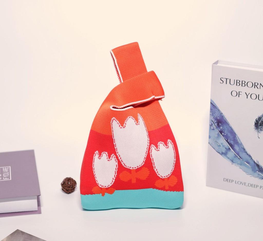 Trendy Knit Bucket Bag For Women Soft And Spacious Tote Bag With Eye-catching Patterns Ideal For Daily Wear And Gifts