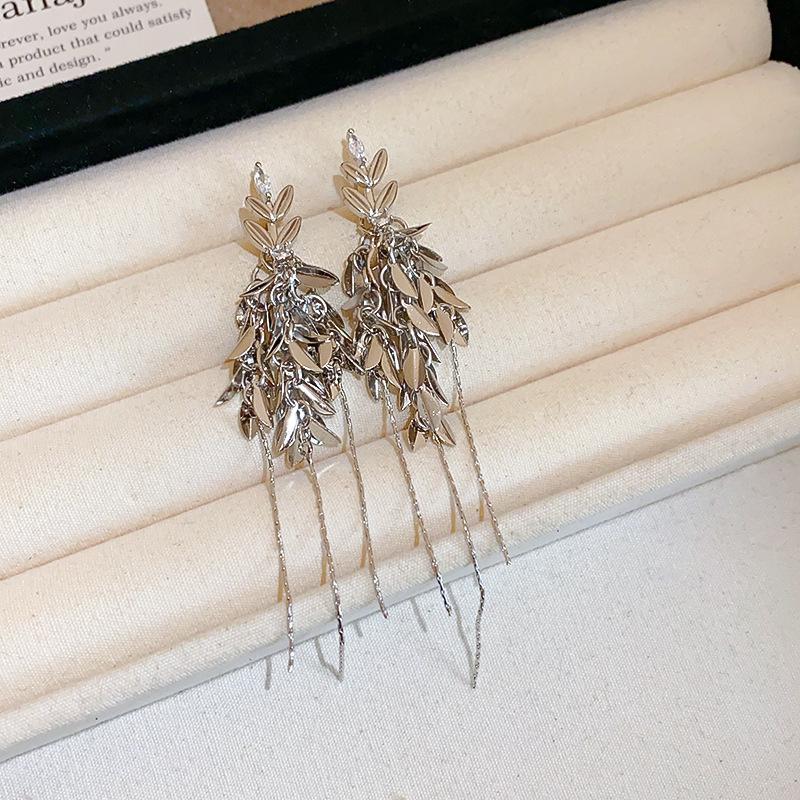 Vintage Silver Needle C-Shaped Diamond Pearl Stud Earrings - Elegant and Versatile Niche High-End Jewelry