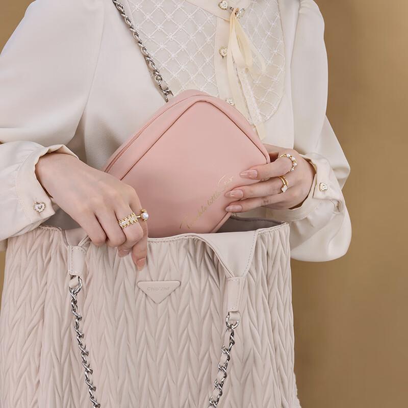 Aiyijiu Stylish Travel Makeup Bag Set