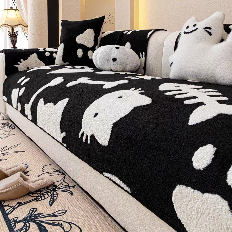 New Autumn And Winter Cartoon Sofa Cover Cloth Anti Cat Scratch And Anti Slip Leather Sofa Cushion Cover One-Piece Straight Row