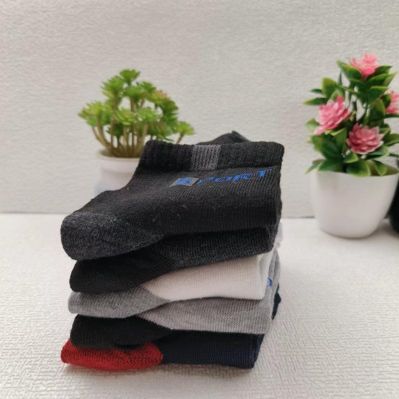5 Pairs Socks Men's Summer ST Mid-calf Cotton Anti-odour Sweat Breathable Thin Socks Spring and Summer Sports Men's Socks Letters Short Socks
