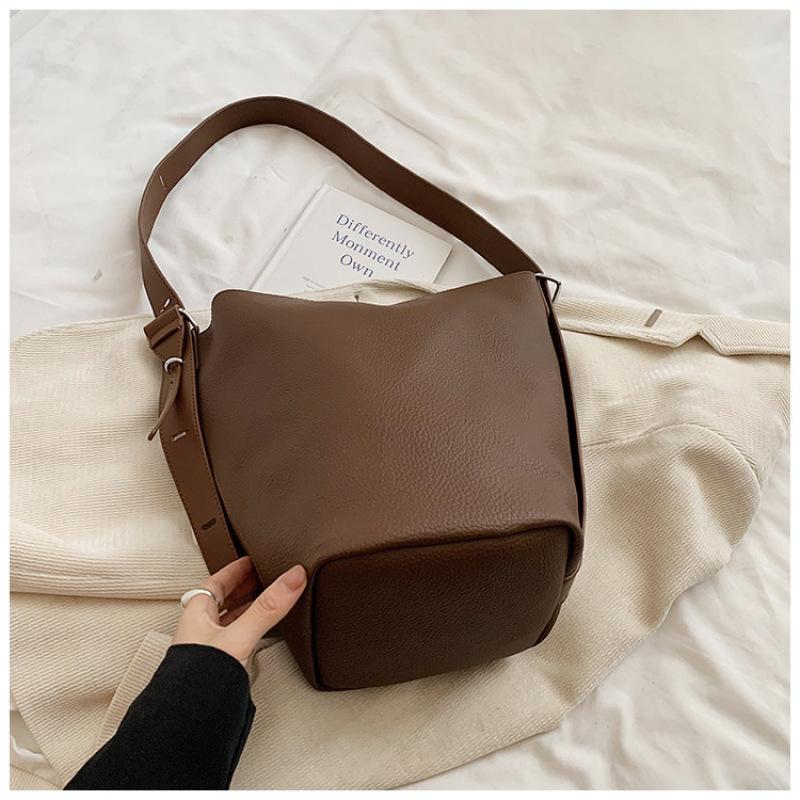 Tooxika French Retro Large Capacity Bucket Bag New Versatile Handbag Messenger Bag