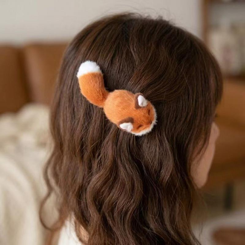 Kawaii Flauschige Plüschfuchs-Haarspangen Niedliche 3D-Fuchsschwanz-Pony-Clips Damen Cartoon-Tier Seitenhaar-Accessoires