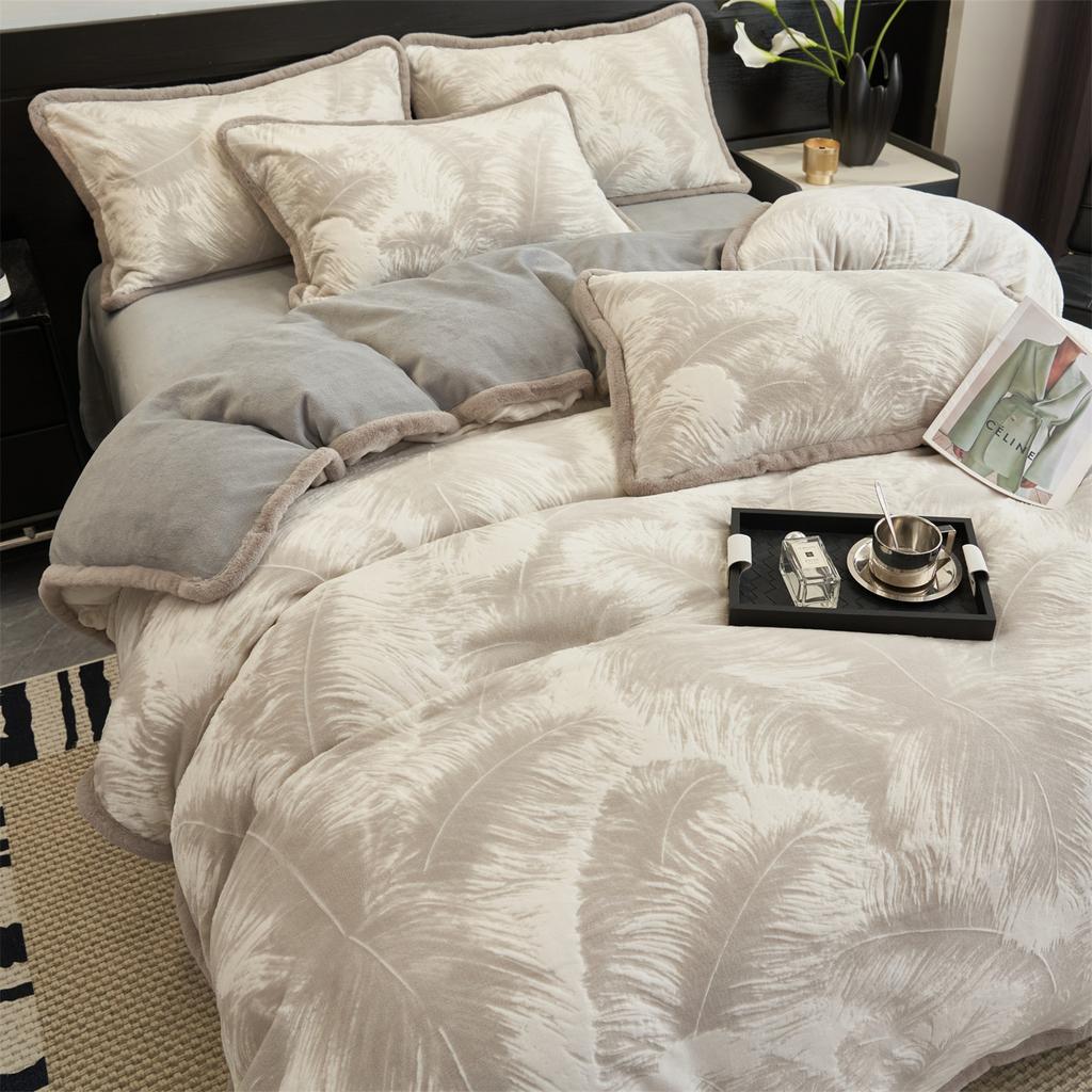 Maternal And Infant Grade Thickened Milk Fleece Four-Piece Set Antistatic Warm Fleece Set Warm Carved Fleece Quilt Cover Bedding