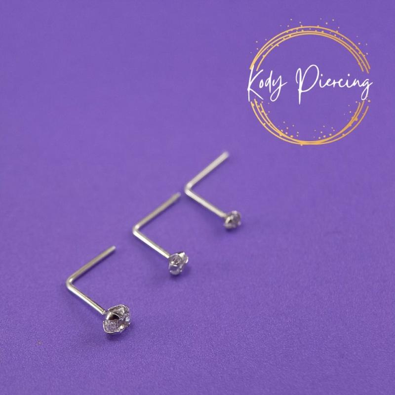 KODY PIERCING 9K Weißgold Set bestehend aus 3 L-Stäben und 1,5 mm, 2 mm und 2,5 mm Zirkonen
