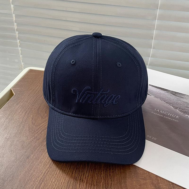 Big head circumference hat male and female students couple embroidered cap showing small face deepening big round face baseball cap tide