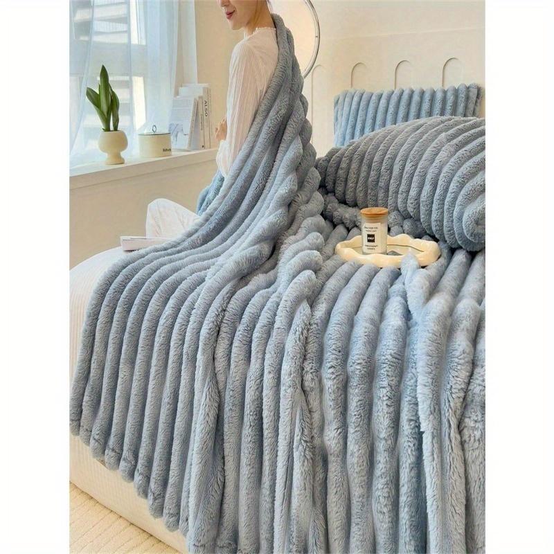 1pc Chunky Striped Plush Blanket, Wide Striped Faux Rabbit Fur, Milk Fleece, Flannel Throw Blanket for Leisure Nap, Office Siesta Lap Blanket