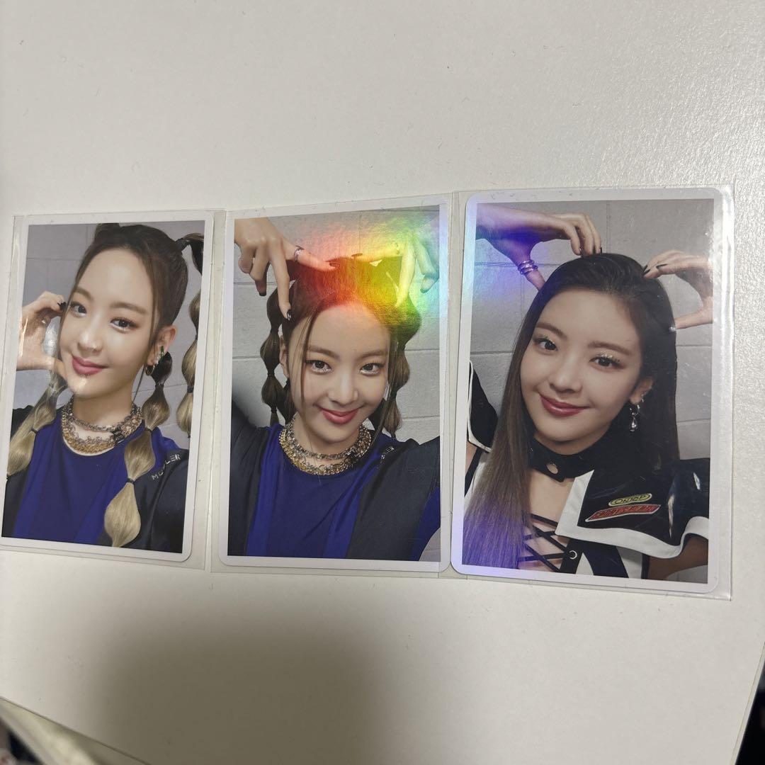 

[USED] ITZY Voltage Rear First Limited Edition MIDZY Edition Rear