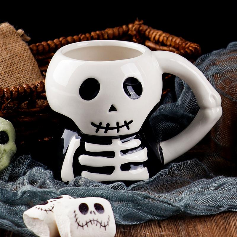 7.8oz Novelty 3D Skull Design Eco Friendly Kaolin Ceramic Coffee Mug Ideal for Halloween Gift Adds Spooky Touch to Your Holiday