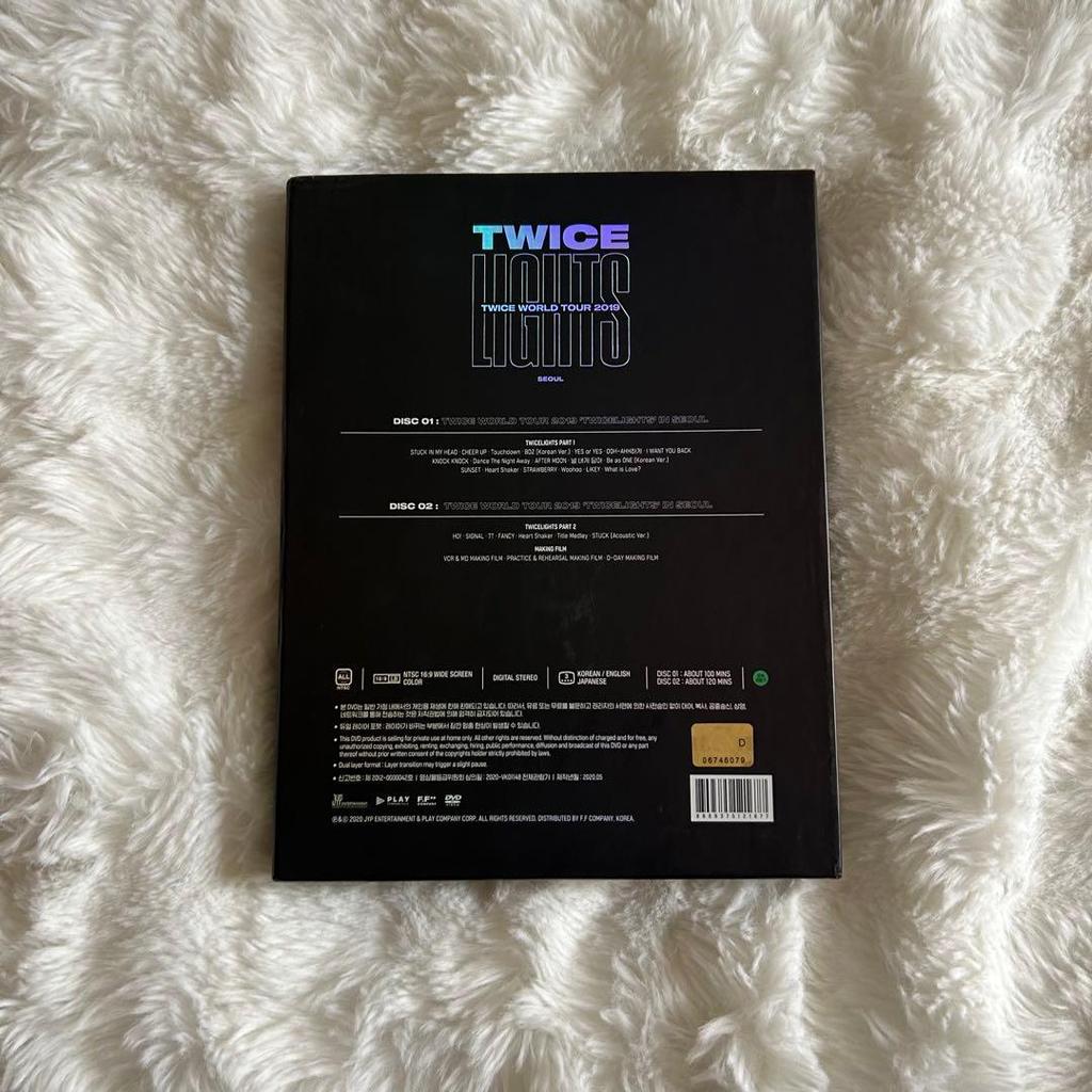 [USED] TWICE WORLD TOUR 2019 LIGHTS DVD