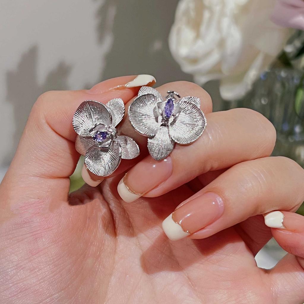 Chinese Brushed Craft Purple Gemstone High-Grade Phalaenopsis Three-Dimensional Stud Earrings Women'S Cold Feeling Modified Face Earrings