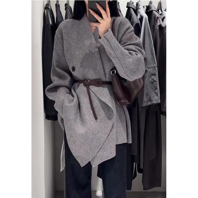 Women's 2025 New Autumn/Winter Knitted Waist-Cinching Cardigan - High-end, Solid Color, Mid-Length, Thick.